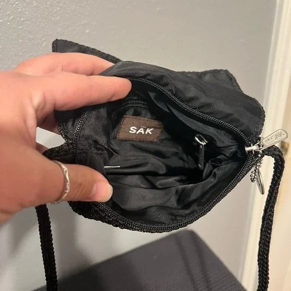 The Sak Black Crochet Woven Crossbody Small Purse Hand Bag 7x6in - Picture 9 of 9